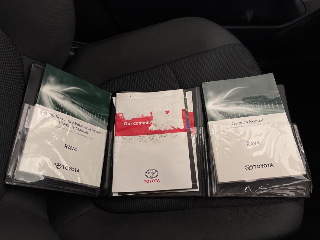 Photo '29' of Toyota Rav4