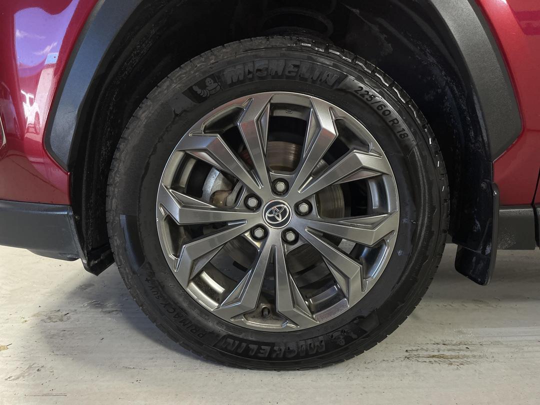 Photo '10' of Toyota Rav4