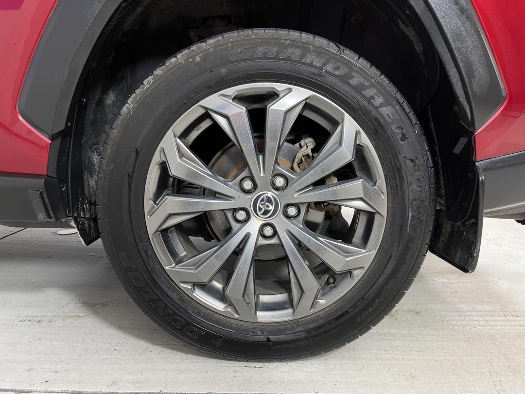 Photo '11' of Toyota Rav4