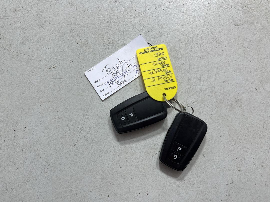 Photo '22' of Toyota Rav4