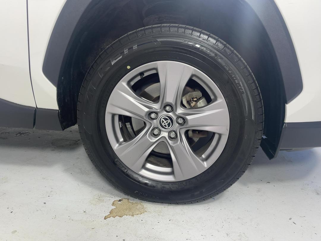 Photo '9' of Toyota Rav4