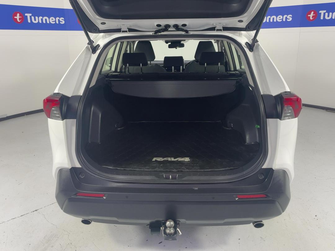 Photo '14' of Toyota Rav4