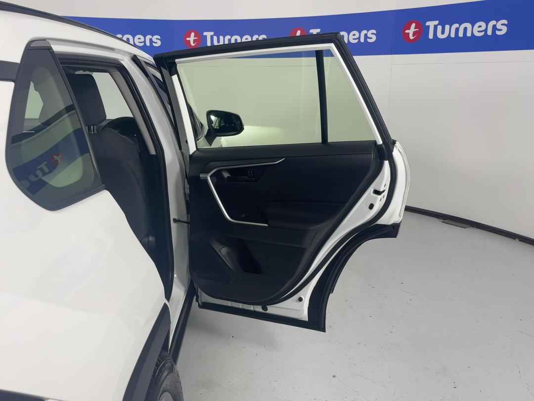 Photo '19' of Toyota Rav4