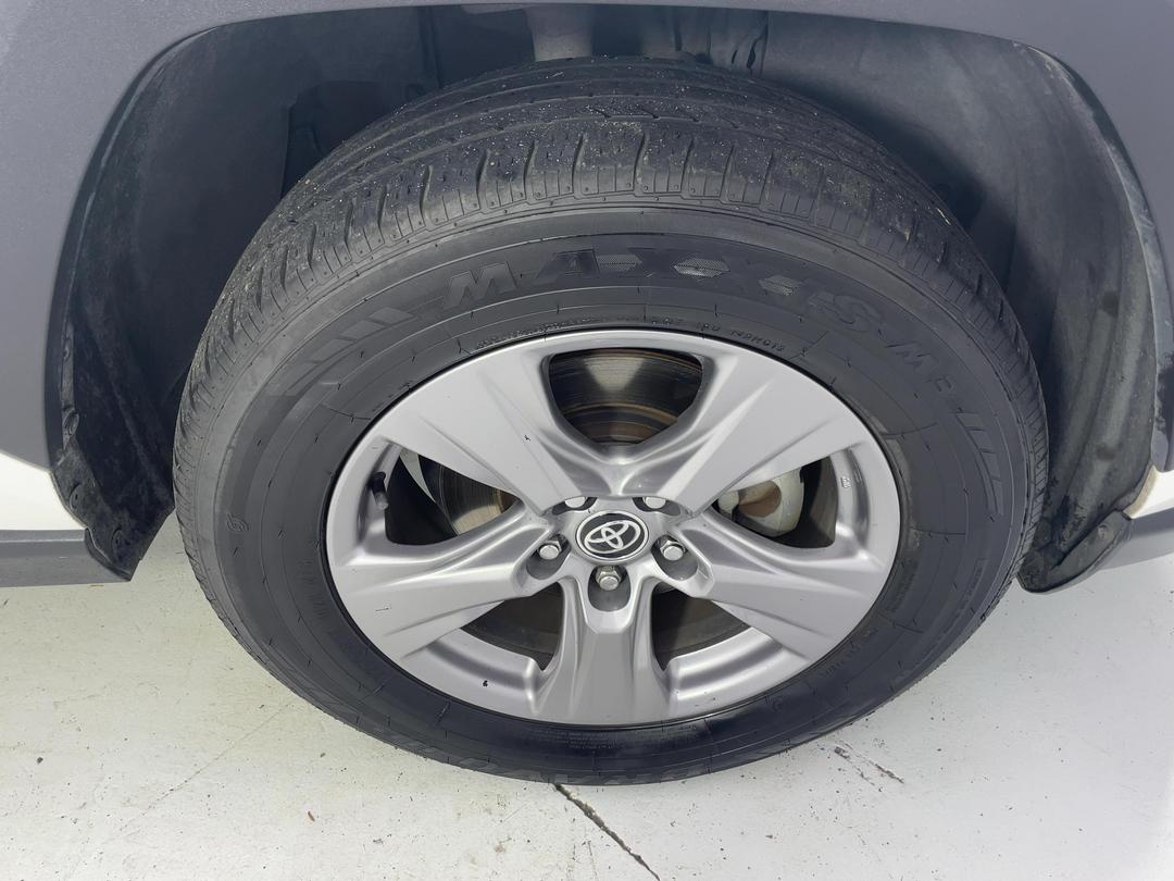 Photo '9' of Toyota Rav4