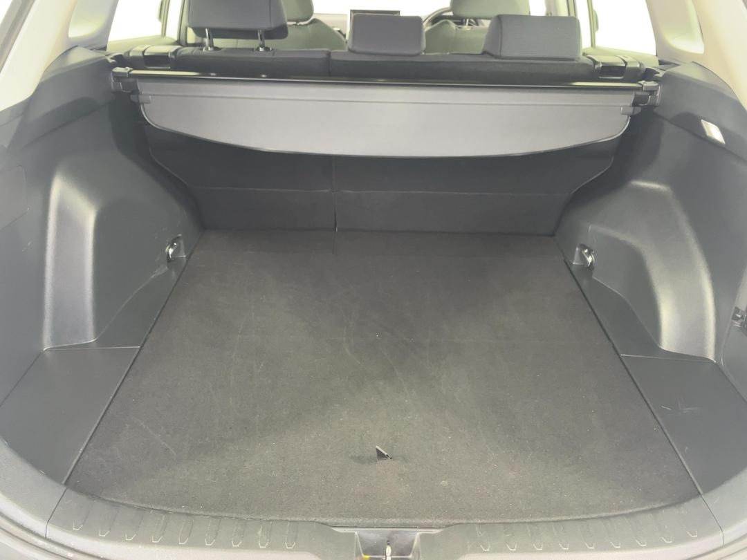 Photo '14' of Toyota Rav4