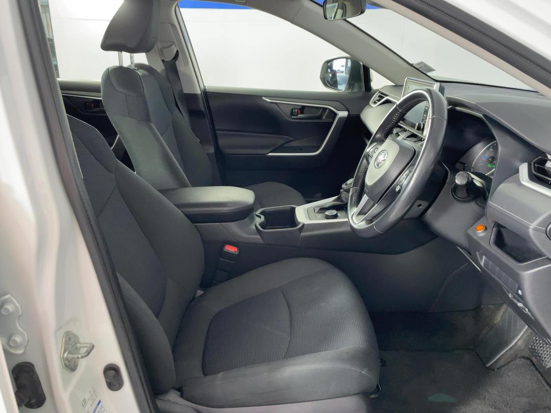 Photo '16' of Toyota Rav4