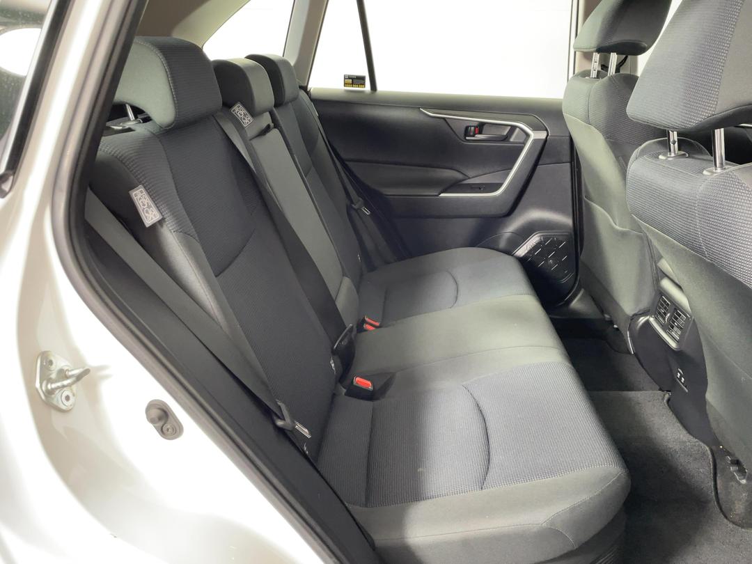 Photo '20' of Toyota Rav4