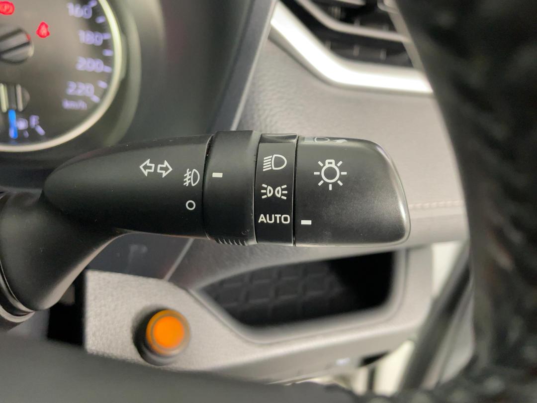 Photo '33' of Toyota Rav4