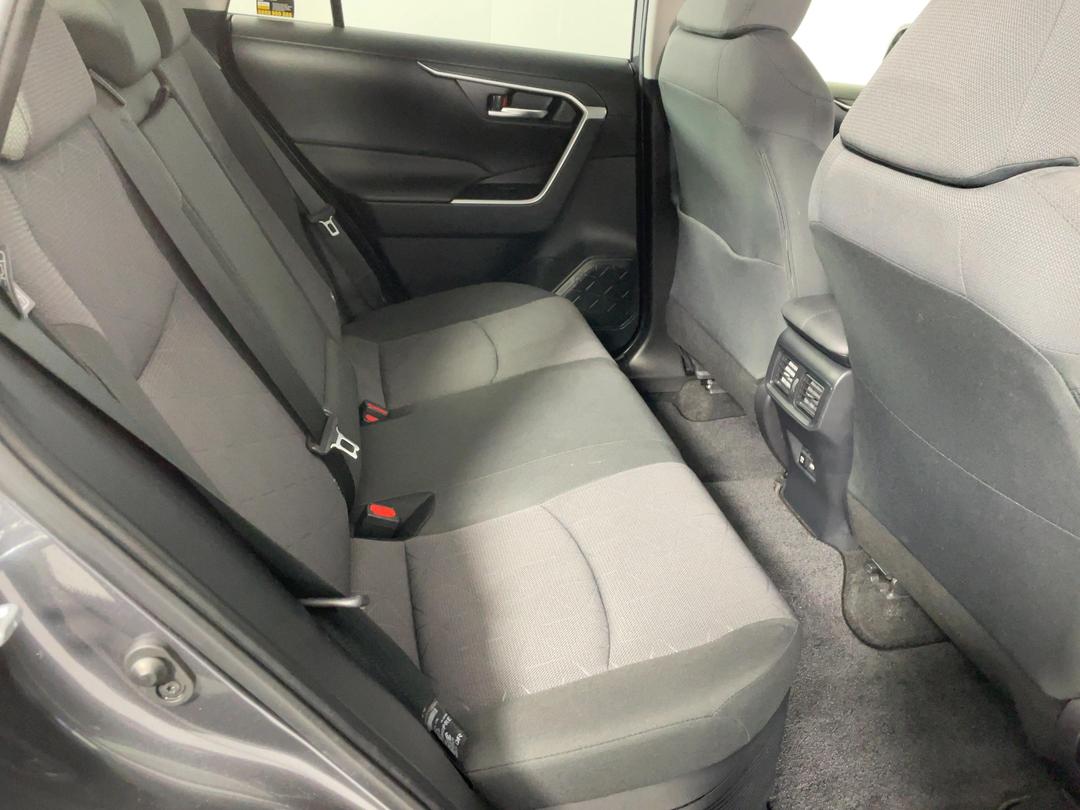 Photo '20' of Toyota Rav4
