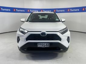 Photo '2' of Toyota Rav4