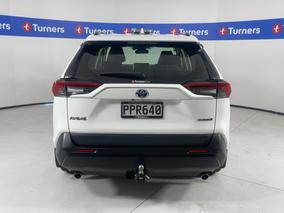 Photo '6' of Toyota Rav4