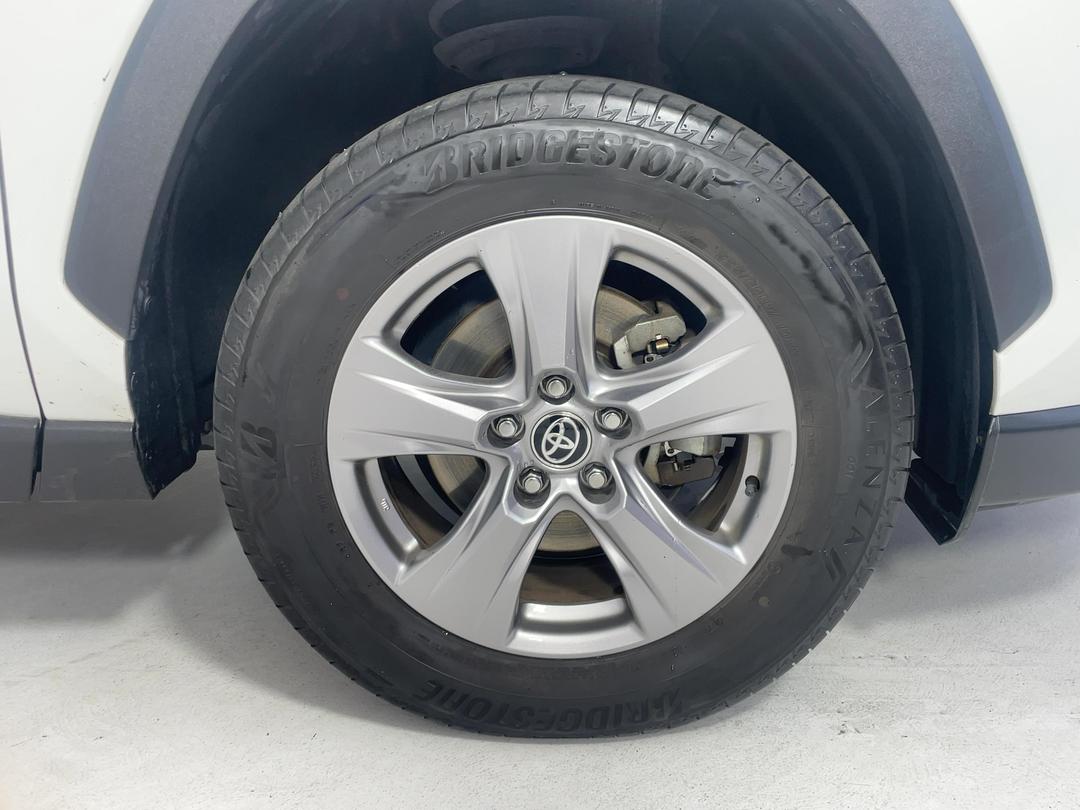Photo '9' of Toyota Rav4