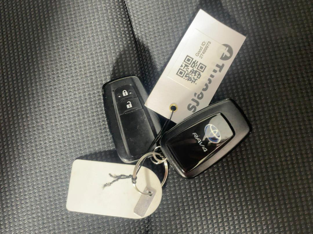 Photo '22' of Toyota Rav4