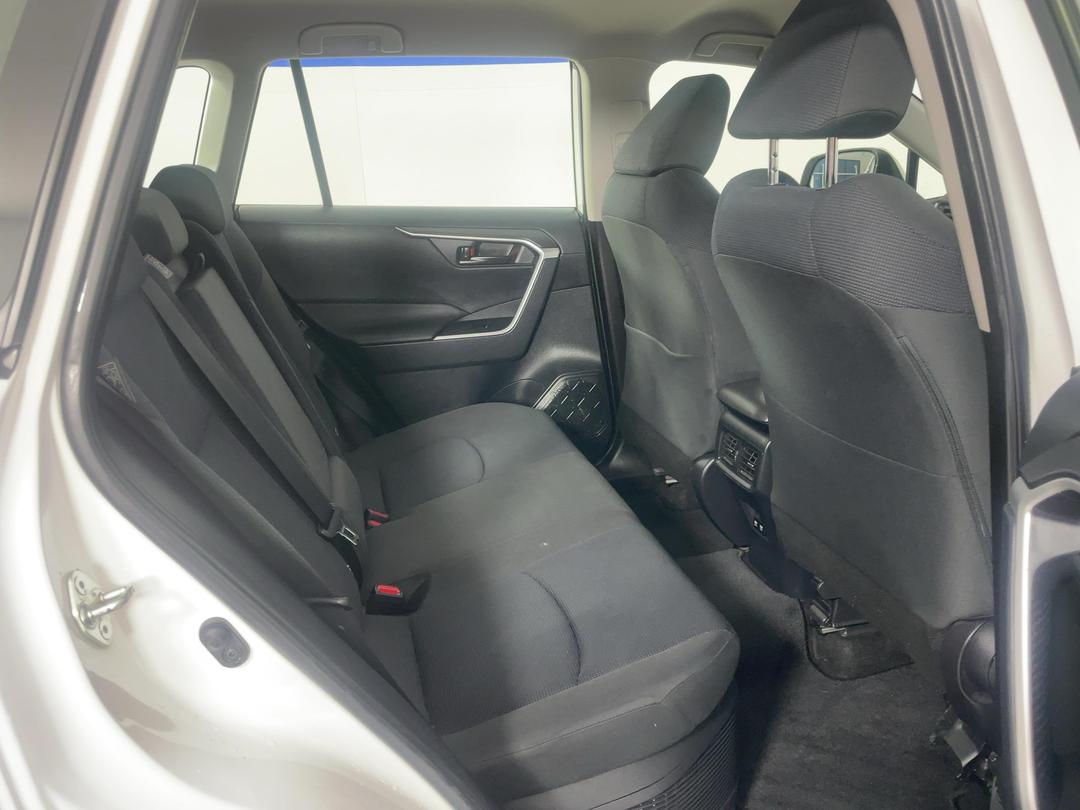 Photo '20' of Toyota Rav4
