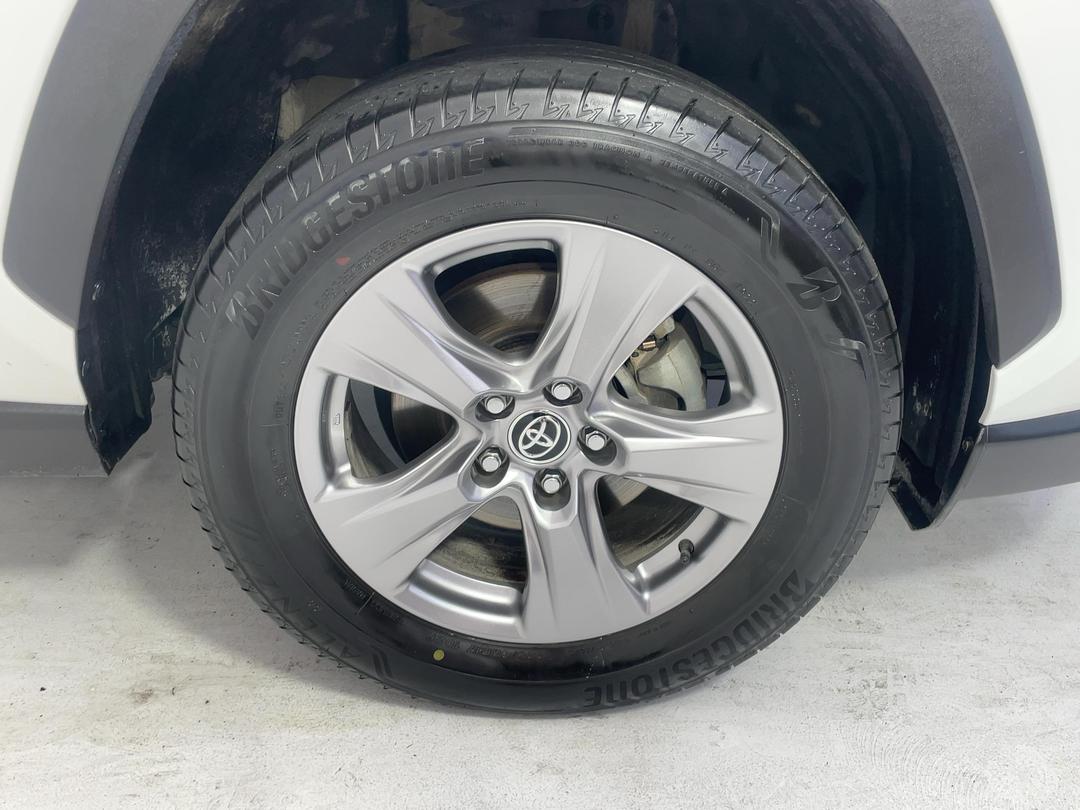 Photo '9' of Toyota Rav4