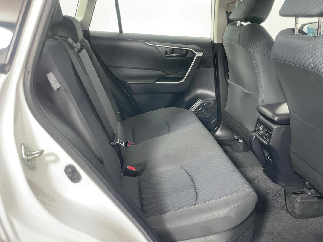 Photo '20' of Toyota Rav4