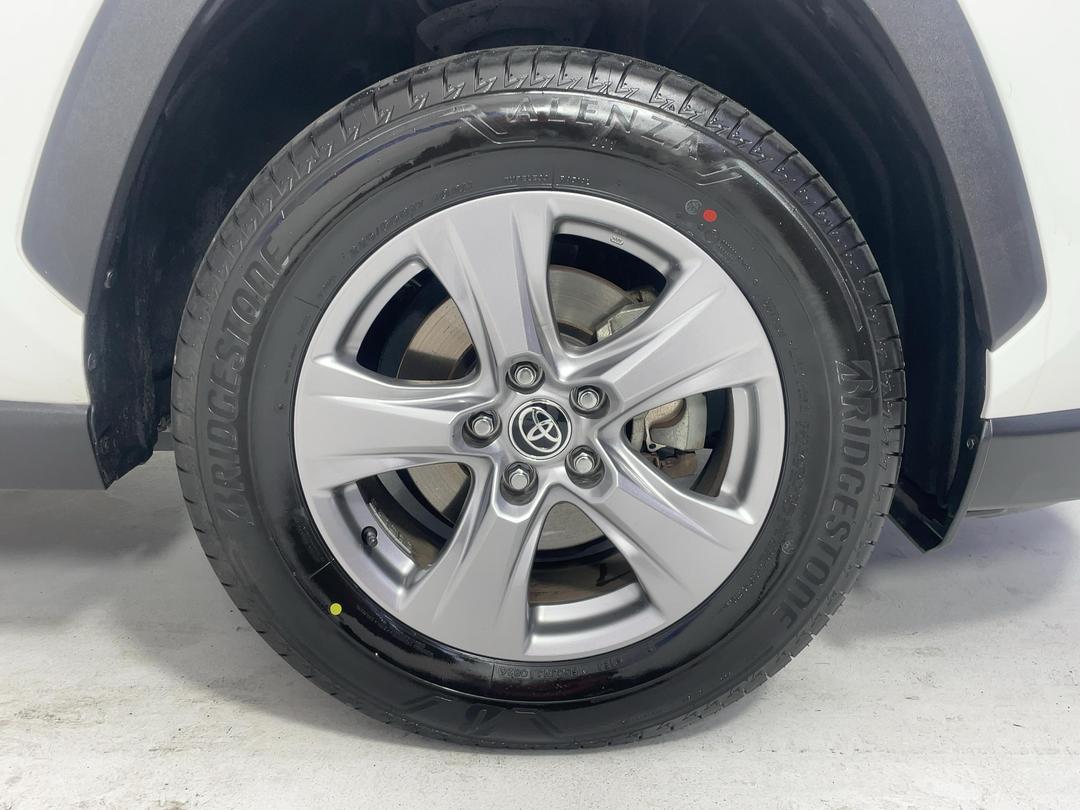 Photo '9' of Toyota Rav4