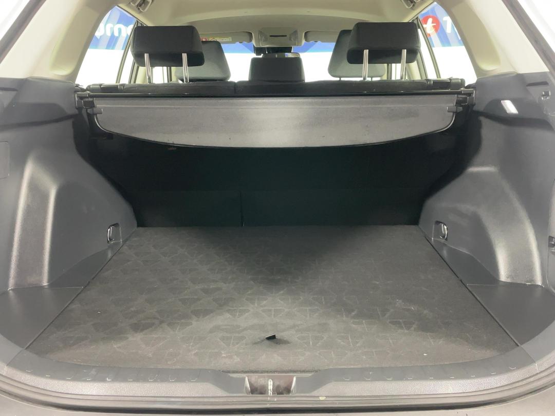 Photo '14' of Toyota Rav4