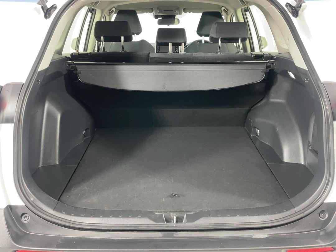 Photo '14' of Toyota Rav4