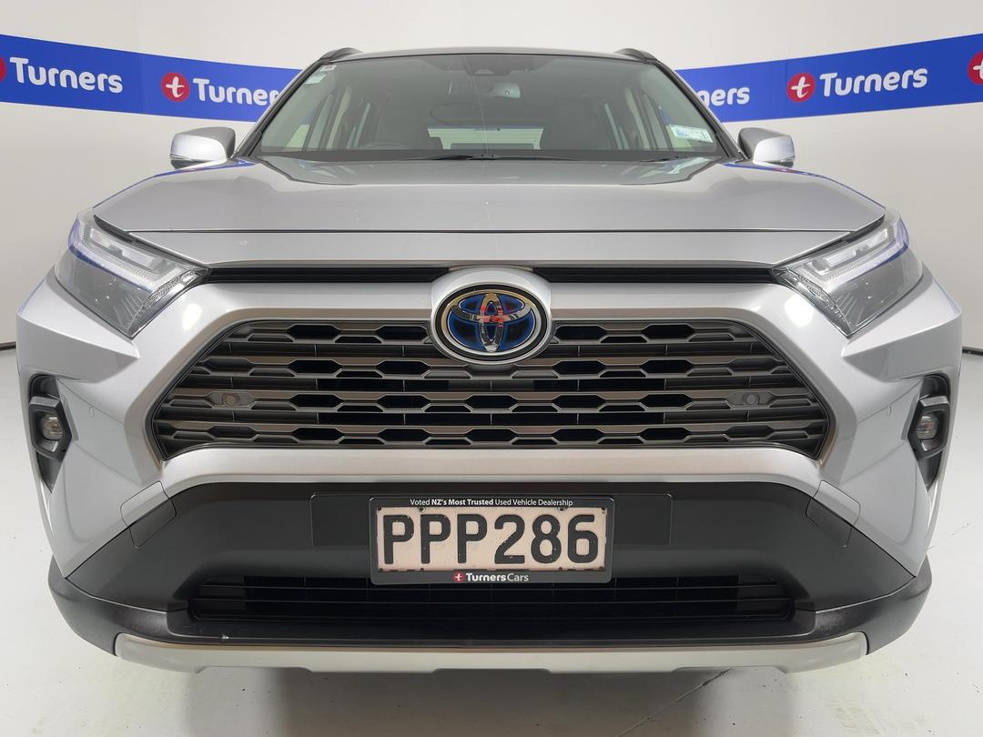Photo '2' of Toyota Rav4