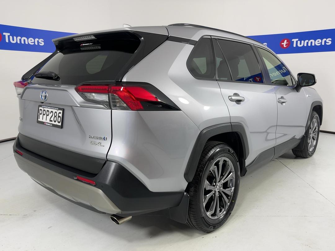 Photo '7' of Toyota Rav4