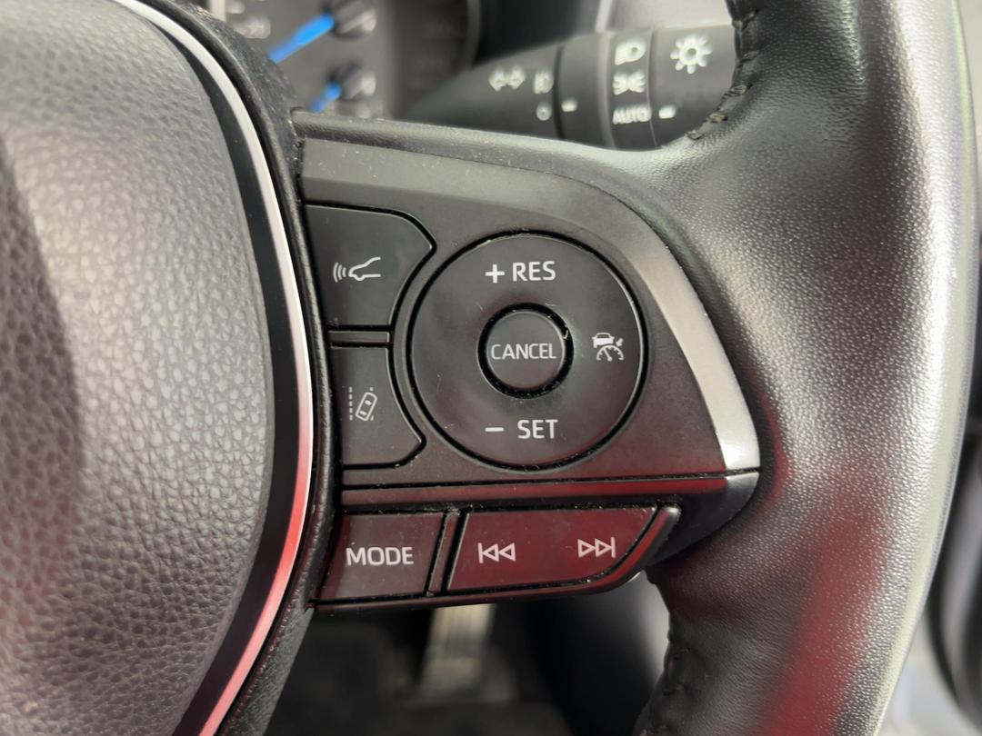 Photo '24' of Toyota Rav4