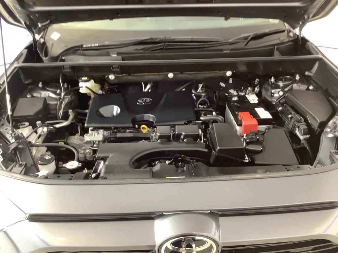 Photo '13' of Toyota Rav4