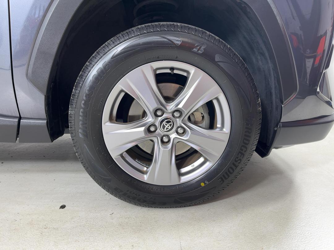 Photo '9' of Toyota Rav4