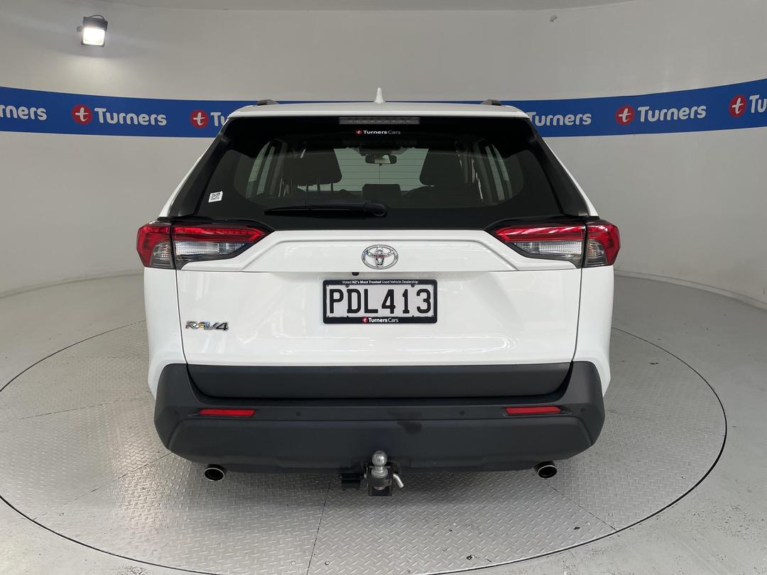 Photo '6' of Toyota Rav4