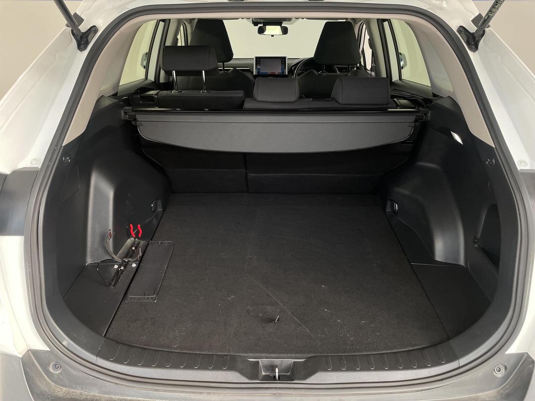 Photo '14' of Toyota Rav4