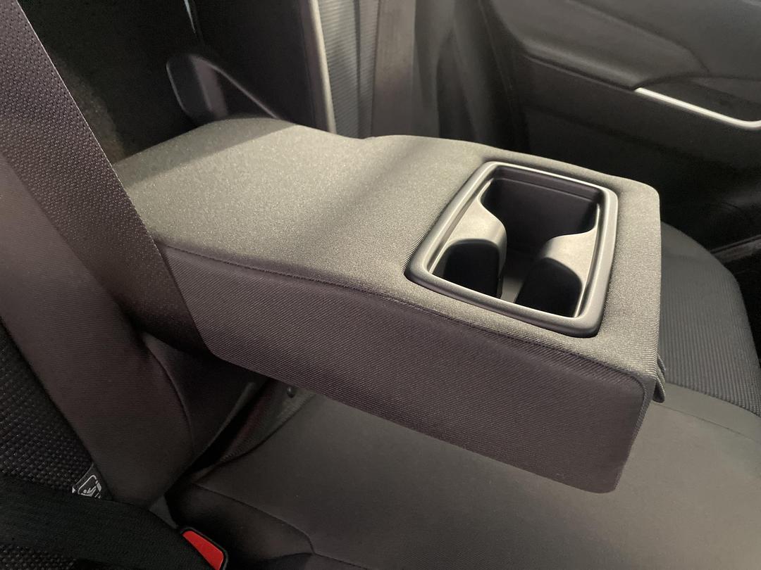 Photo '23' of Toyota Rav4