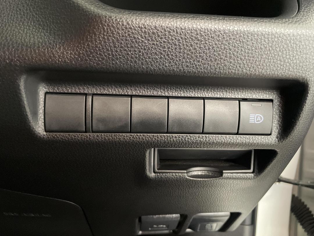 Photo '25' of Toyota Rav4