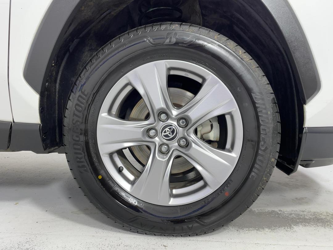 Photo '9' of Toyota Rav4