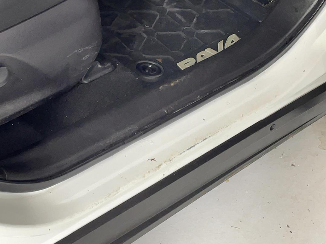 Photo '23' of Toyota Rav4