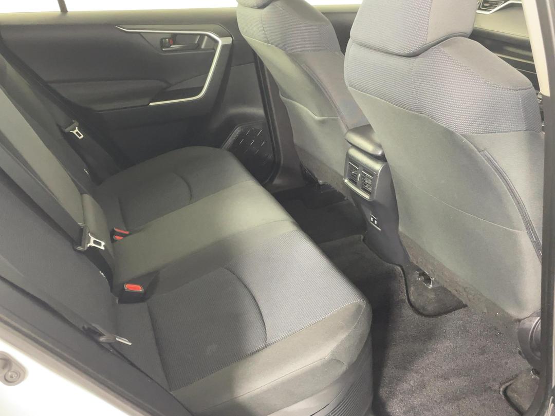 Photo '20' of Toyota Rav4