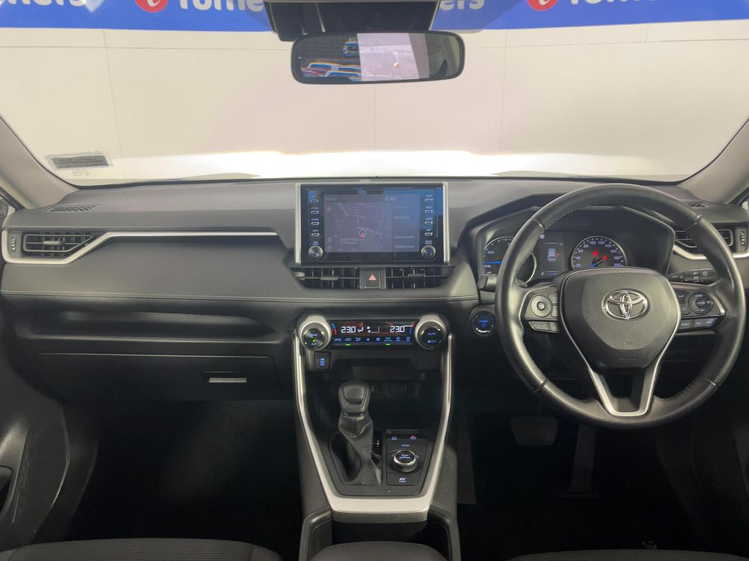 Photo '17' of Toyota Rav4