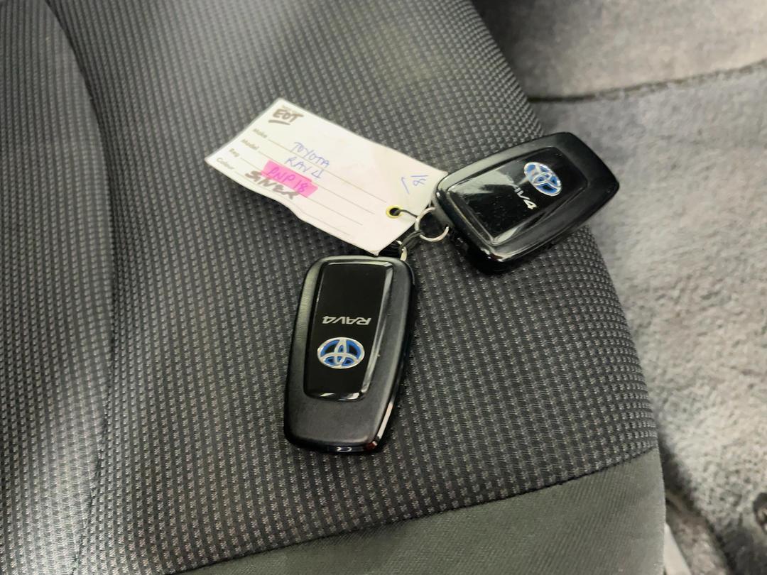 Photo '22' of Toyota Rav4