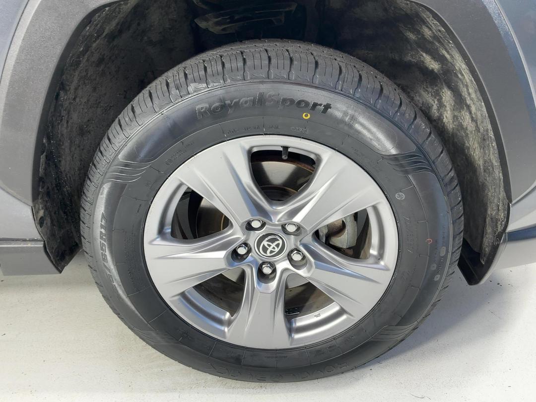 Photo '9' of Toyota Rav4