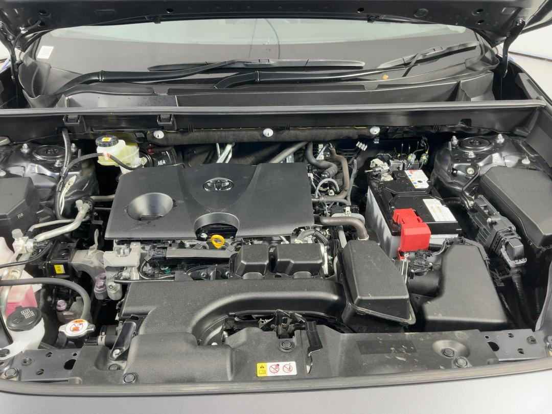 Photo '13' of Toyota Rav4