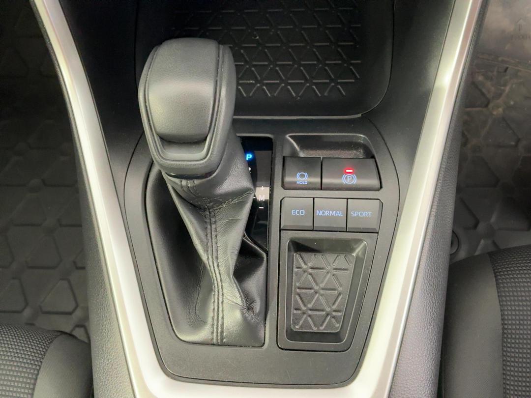 Photo '23' of Toyota Rav4
