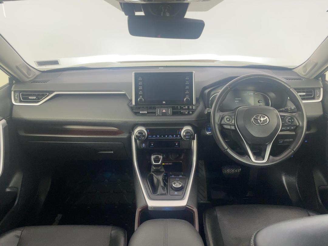 Photo '17' of Toyota Rav4