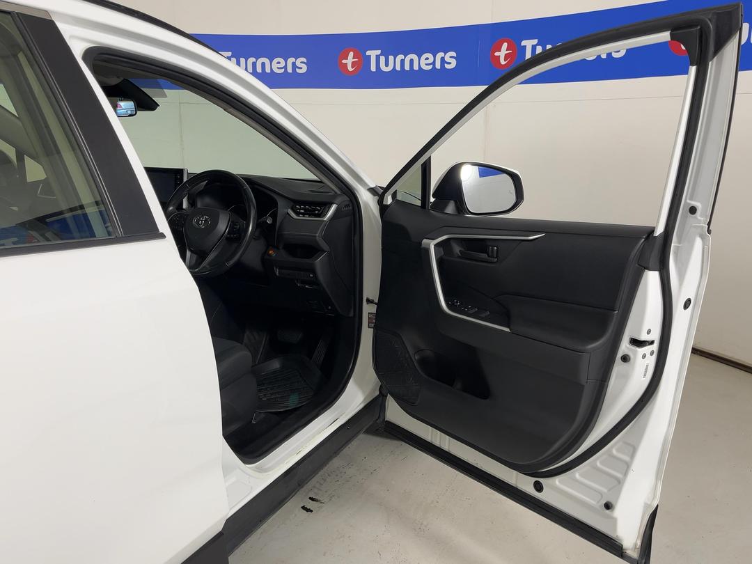 Photo '15' of Toyota Rav4