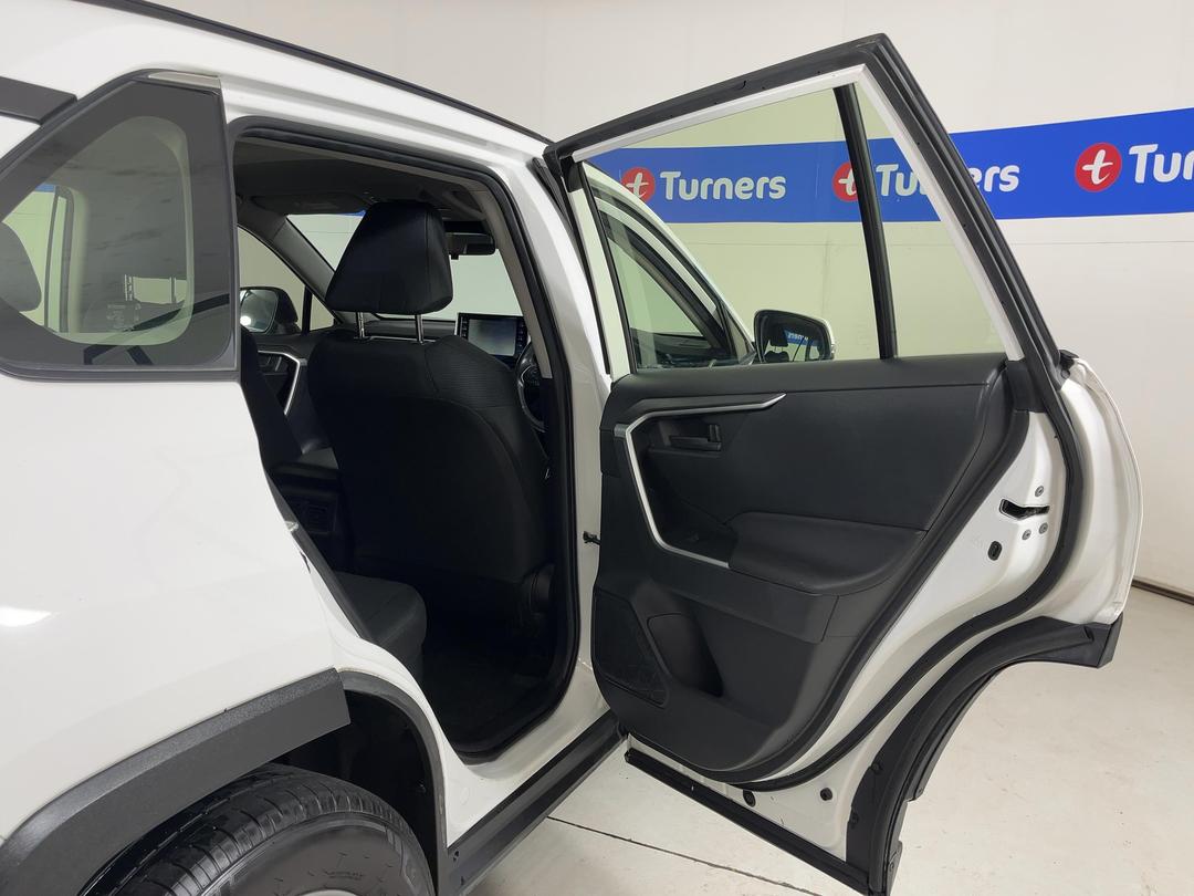 Photo '19' of Toyota Rav4