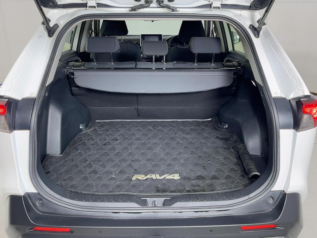 Photo '14' of Toyota Rav4