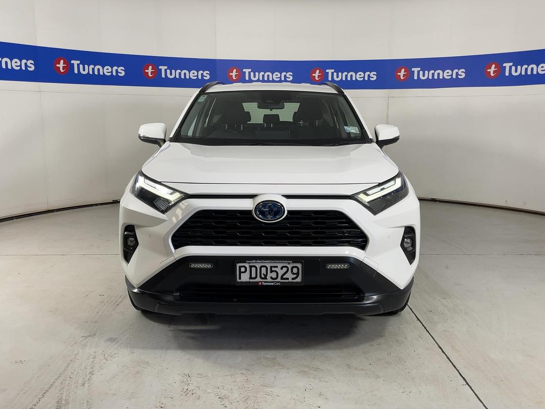 Photo '2' of Toyota Rav4