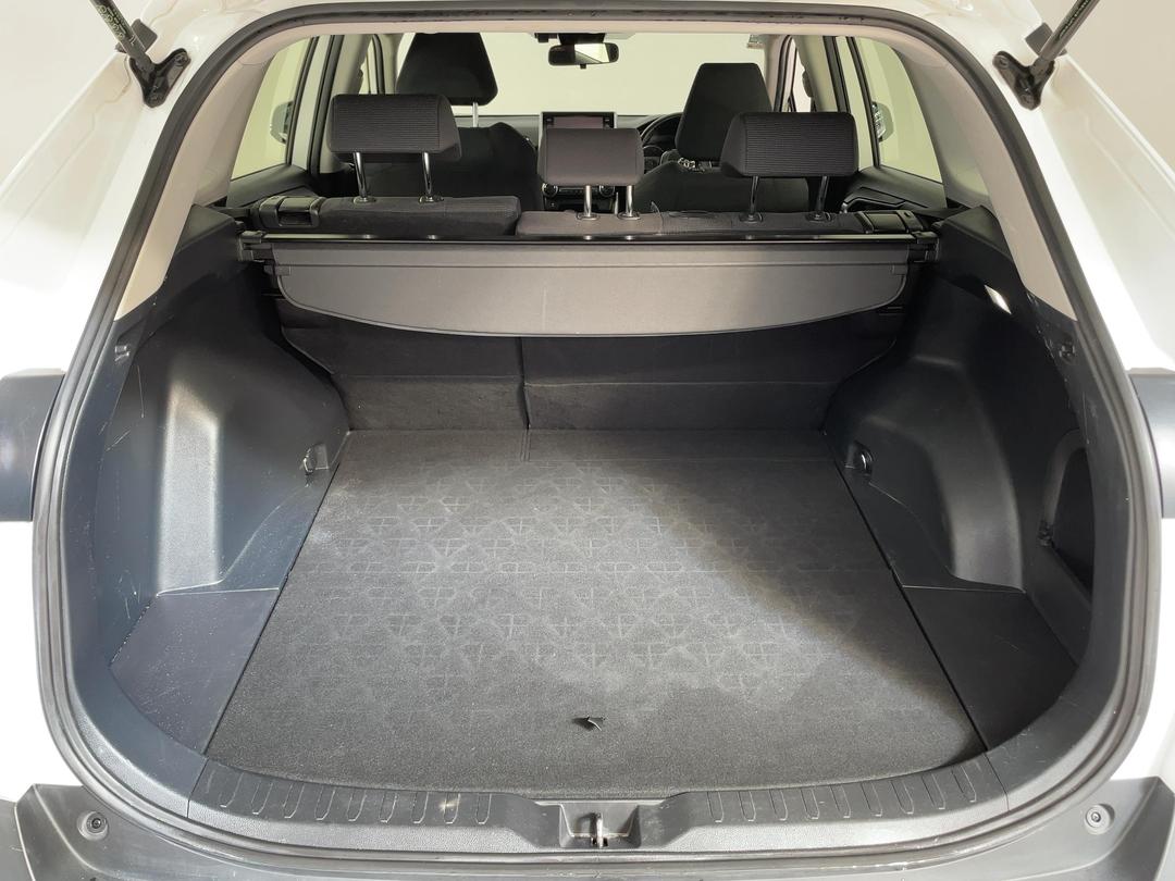 Photo '14' of Toyota Rav4