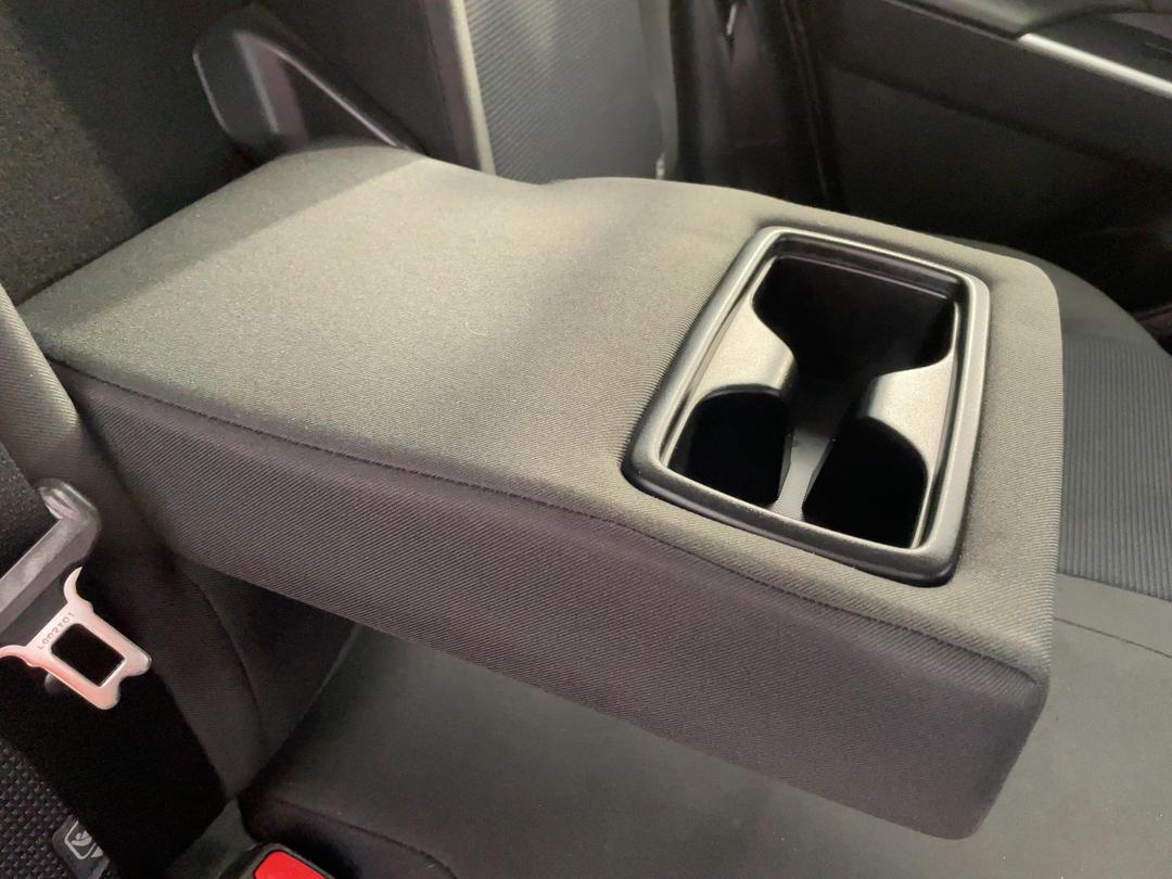 Photo '23' of Toyota Rav4
