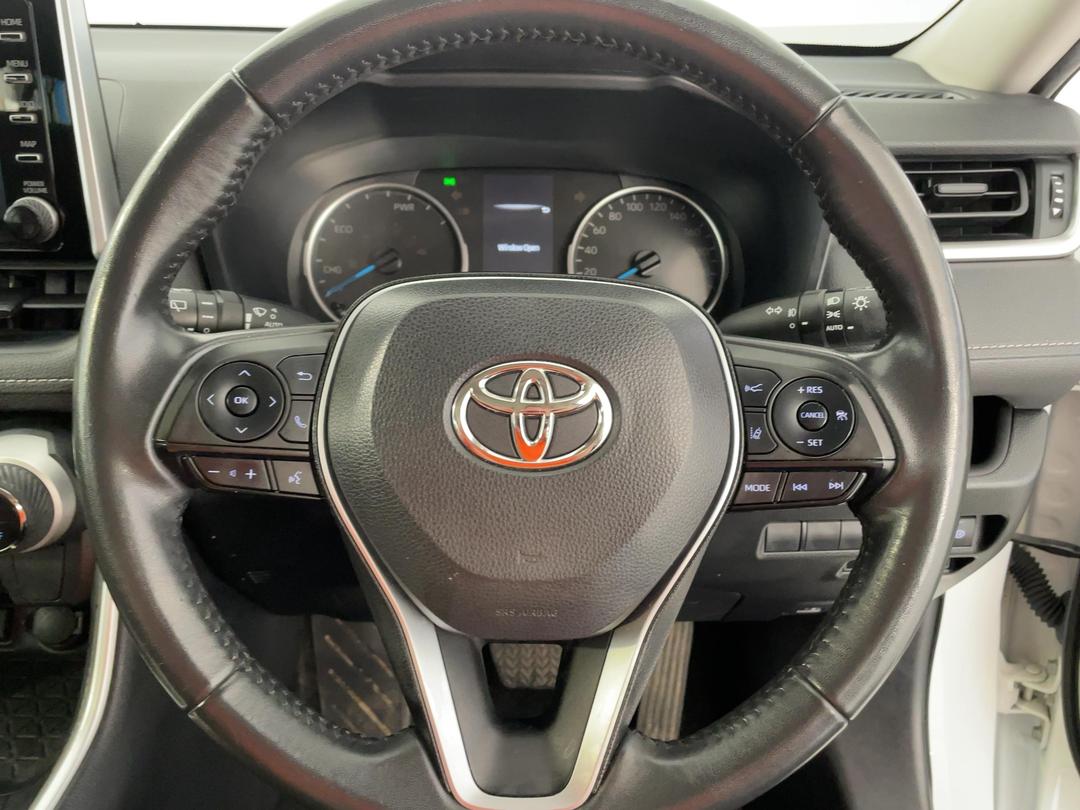 Photo '28' of Toyota Rav4