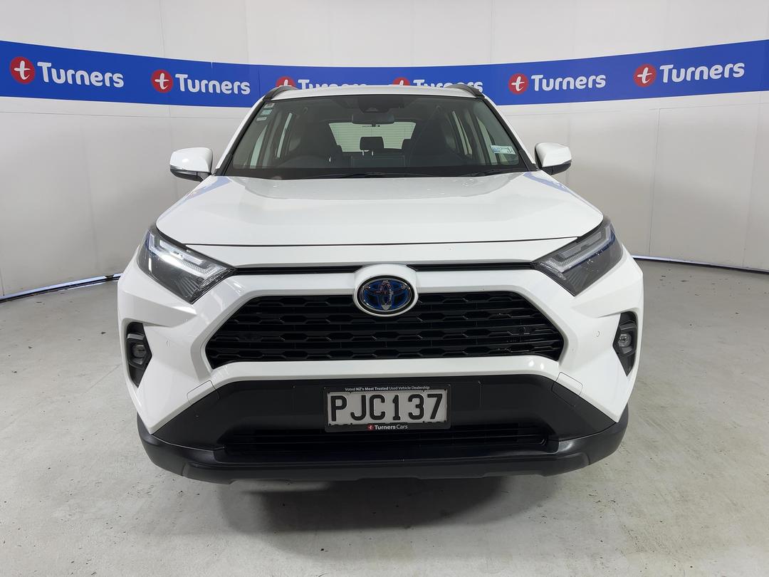Photo '2' of Toyota Rav4