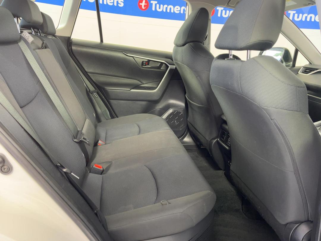 Photo '20' of Toyota Rav4